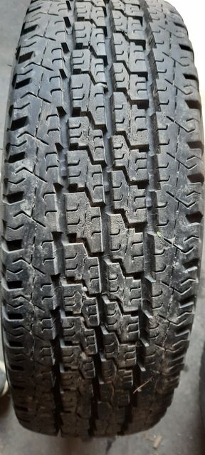 Opona pojedyncza wielosezonowa MICHELIN 195/70R15C