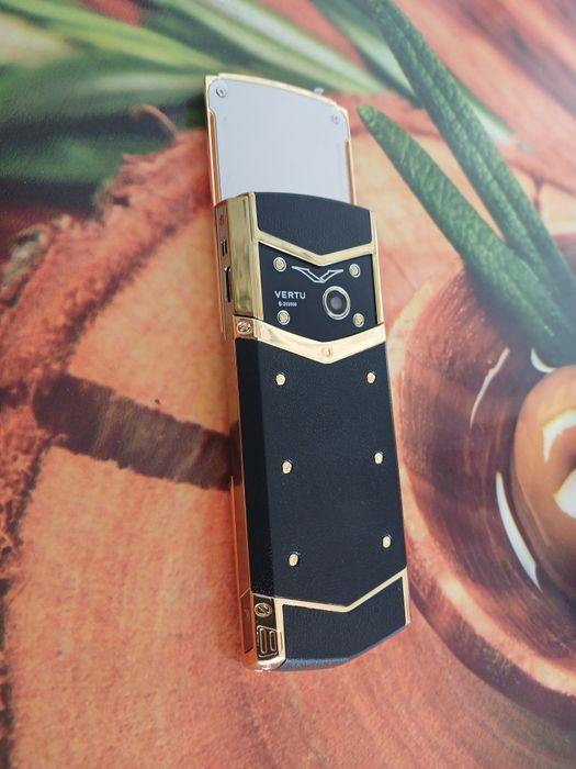 Продам Vertu слайдер 888 pro