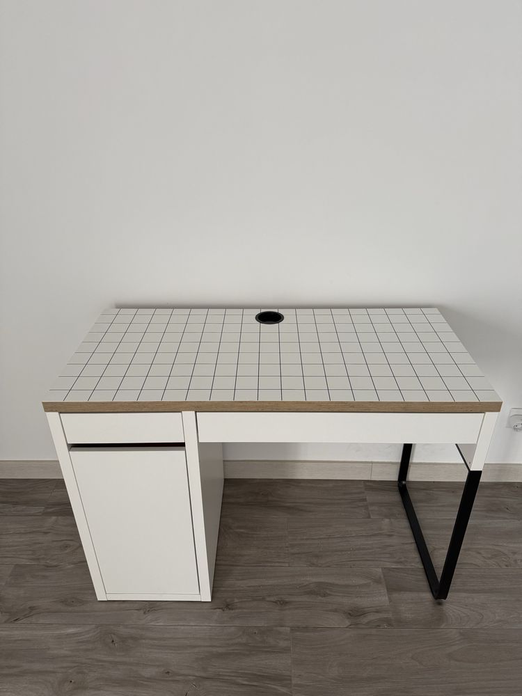 Vendo secretária MICKE - IKEA