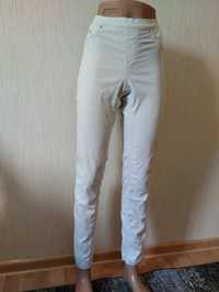 Штаны джегинсы джинсы H&M молочные,белые