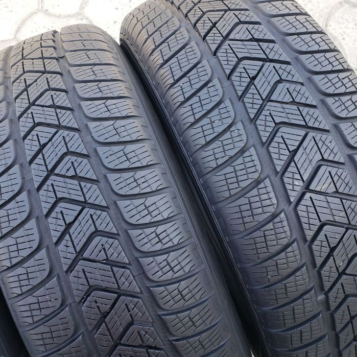 Шини 215/65 R17 Pirelli (Пірелі) 200$/4шт. зимова резина
