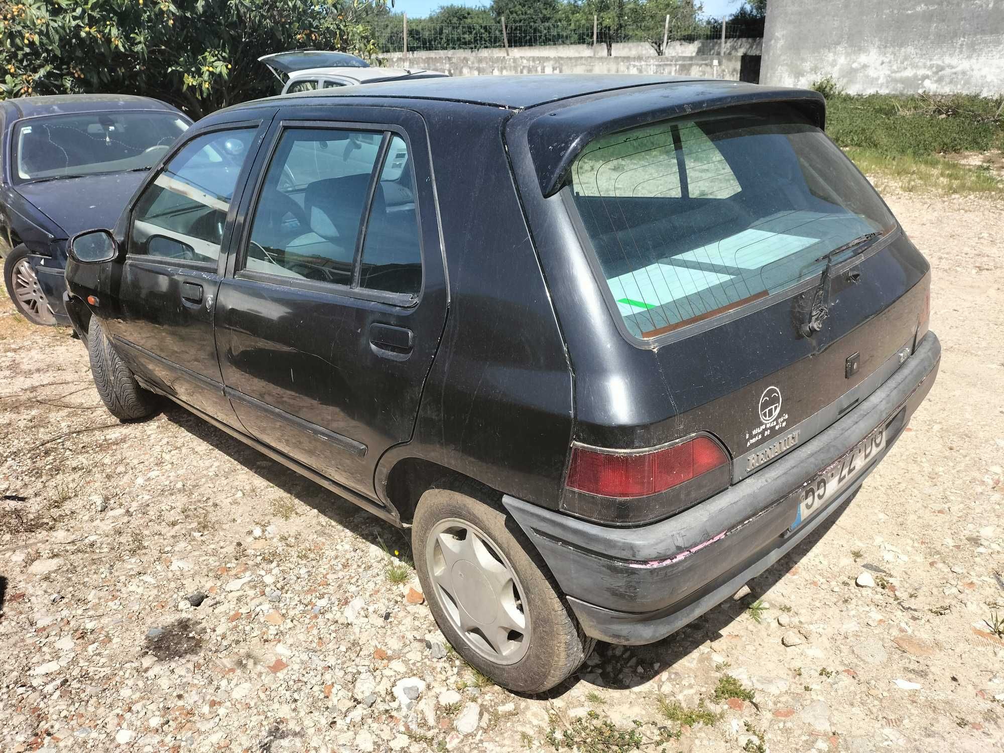 Renault clio carro barato