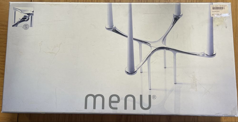 Designerski świecznik firmy MENU