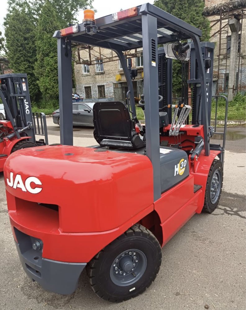 Автонавантажувач дизельний JAC CPCD30 кара