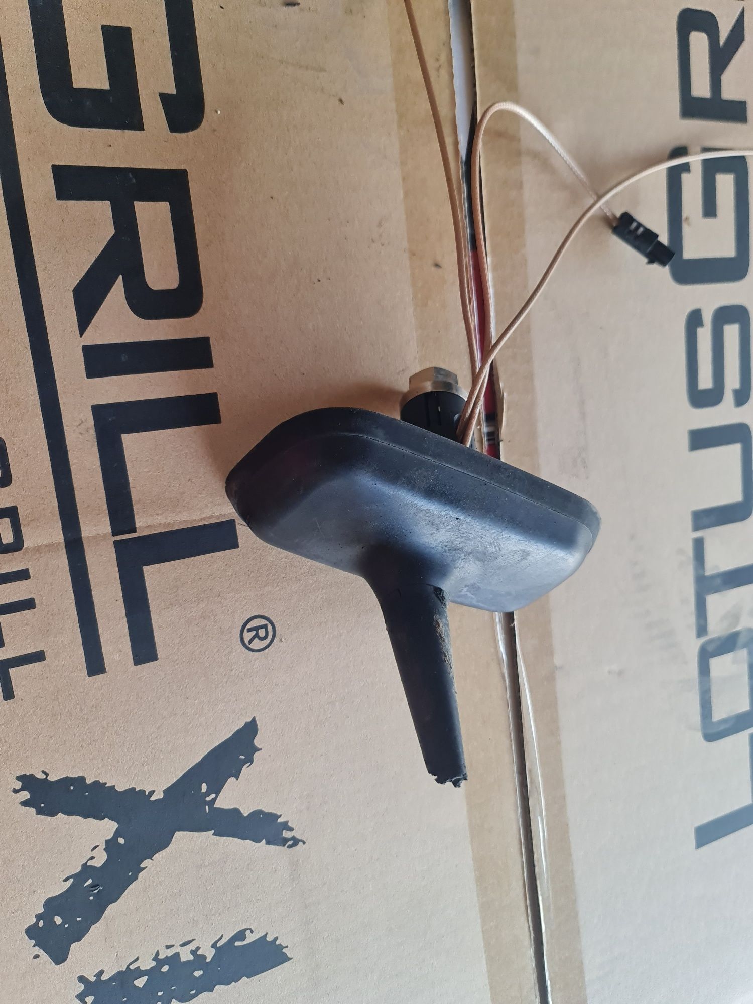 Antena dachowa mercedes w163 . ML . Bdb . Orginal .