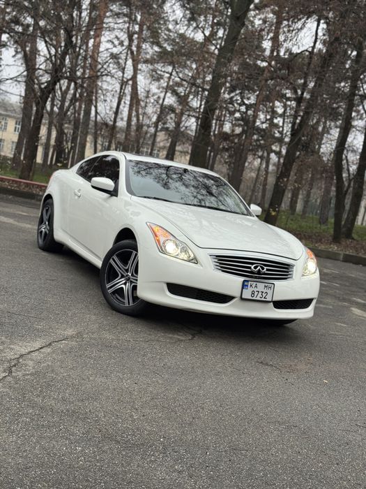 Infiniti G37 Coupe 2010