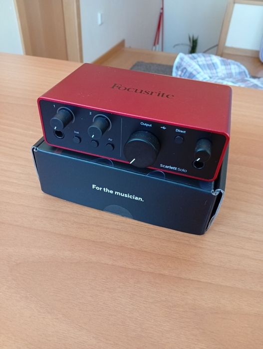 Interface focusrite solo 4 geração recente Nova