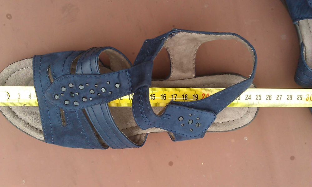 Босоножки сандалии туфли  CARAVELLE