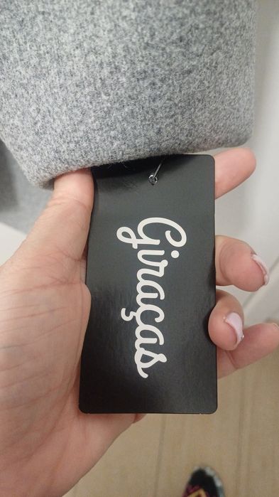 Casaco cinza com cinto (NOVO)- Tamanho único