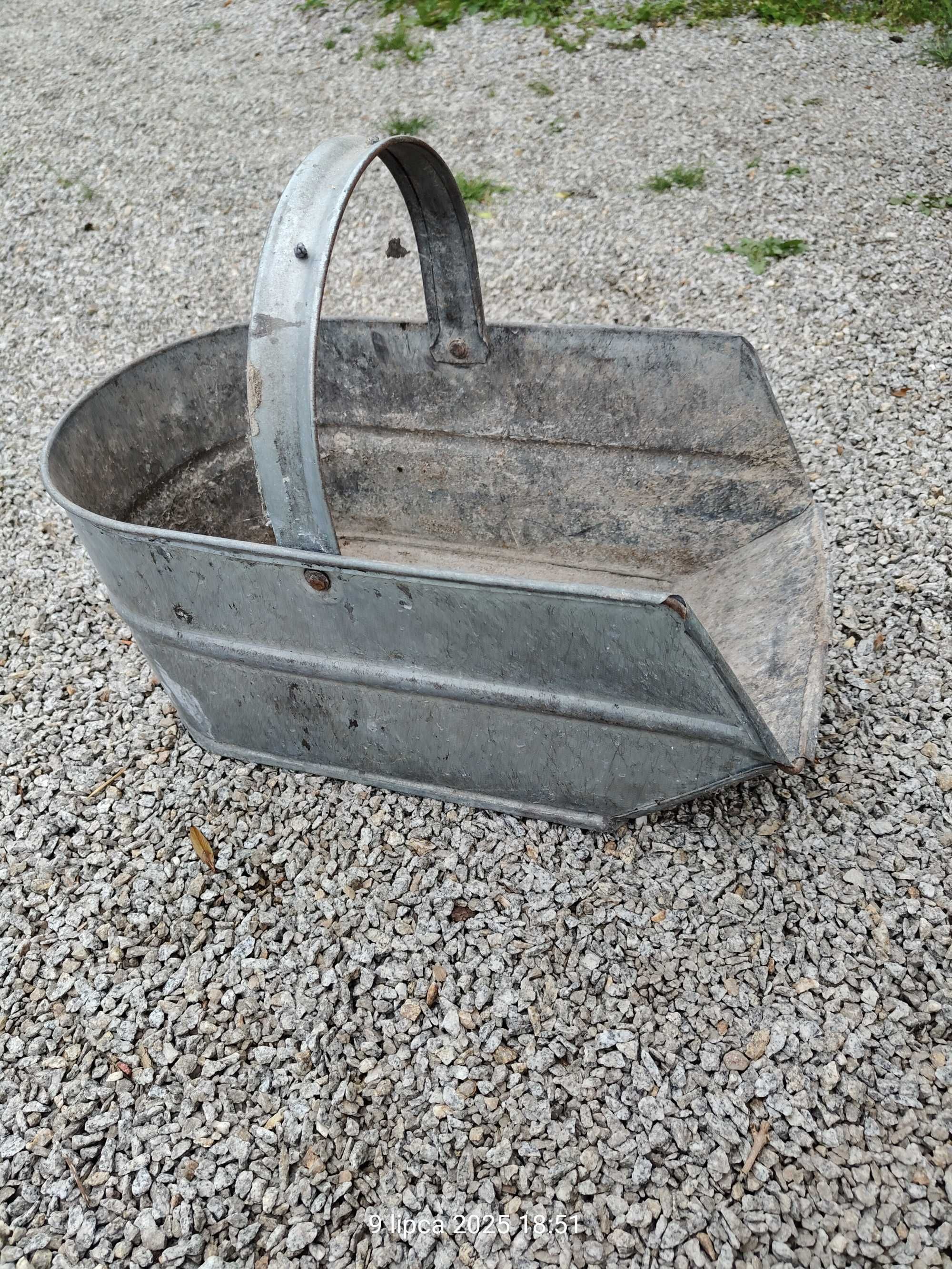 Wiadro do popiołu