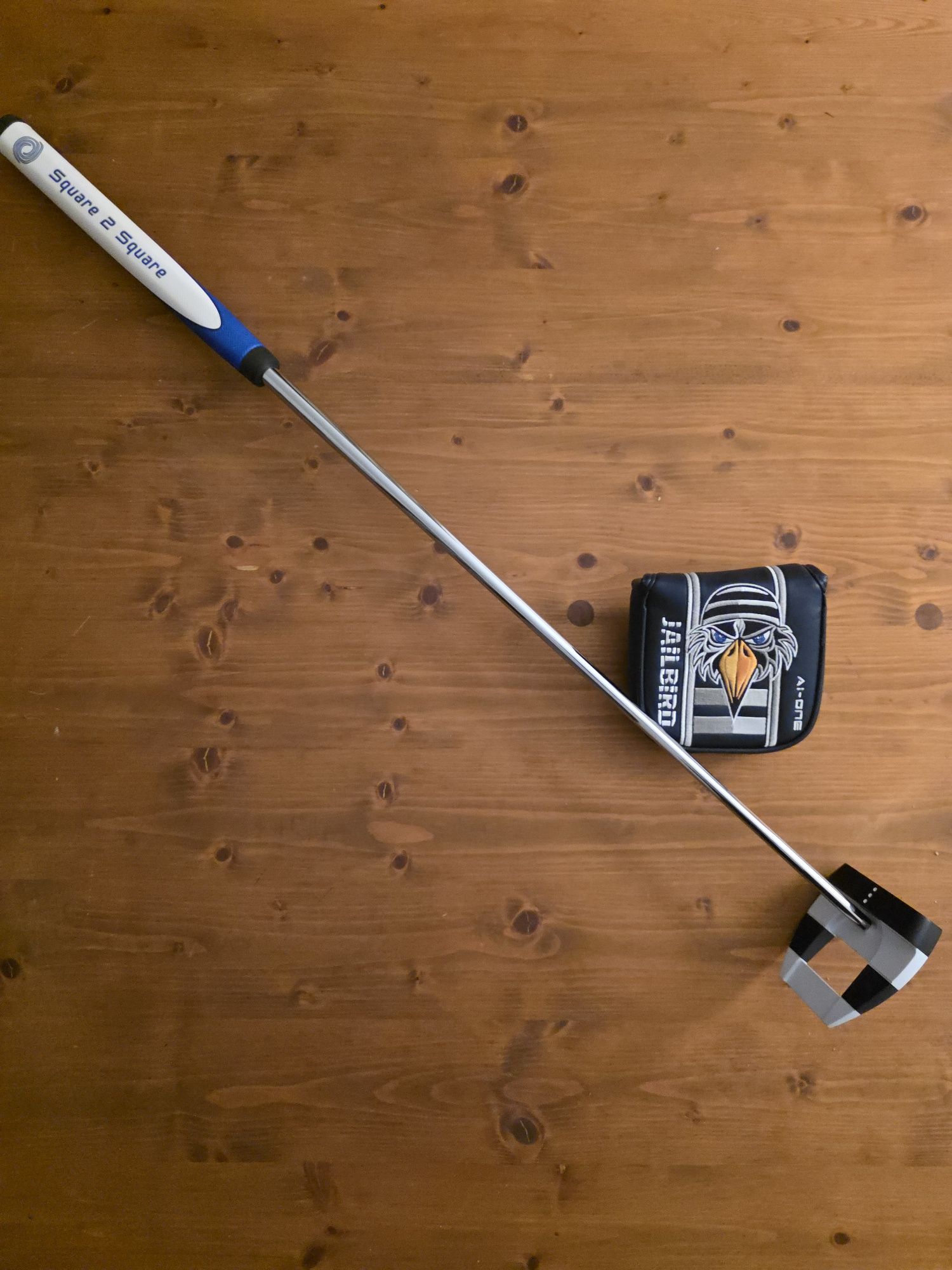 Putter Odyssey Square 2 Square Jailbird Zero Torque Novo