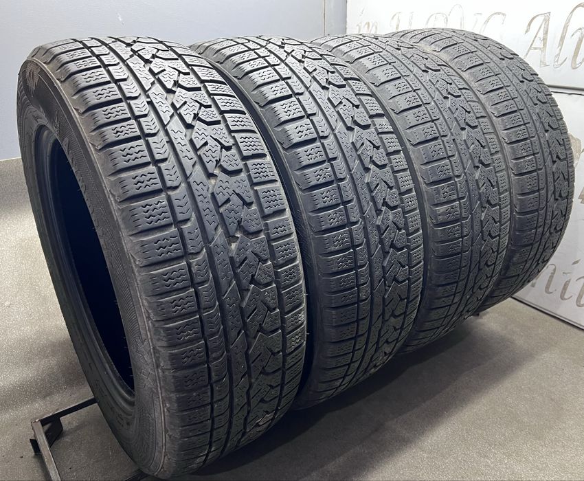 Шини 225 65 R17 Kumho IZen RV зима резина зимові