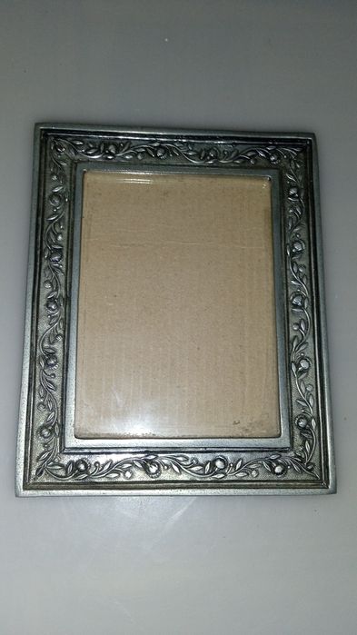 Moldura em Estanho Puro 95