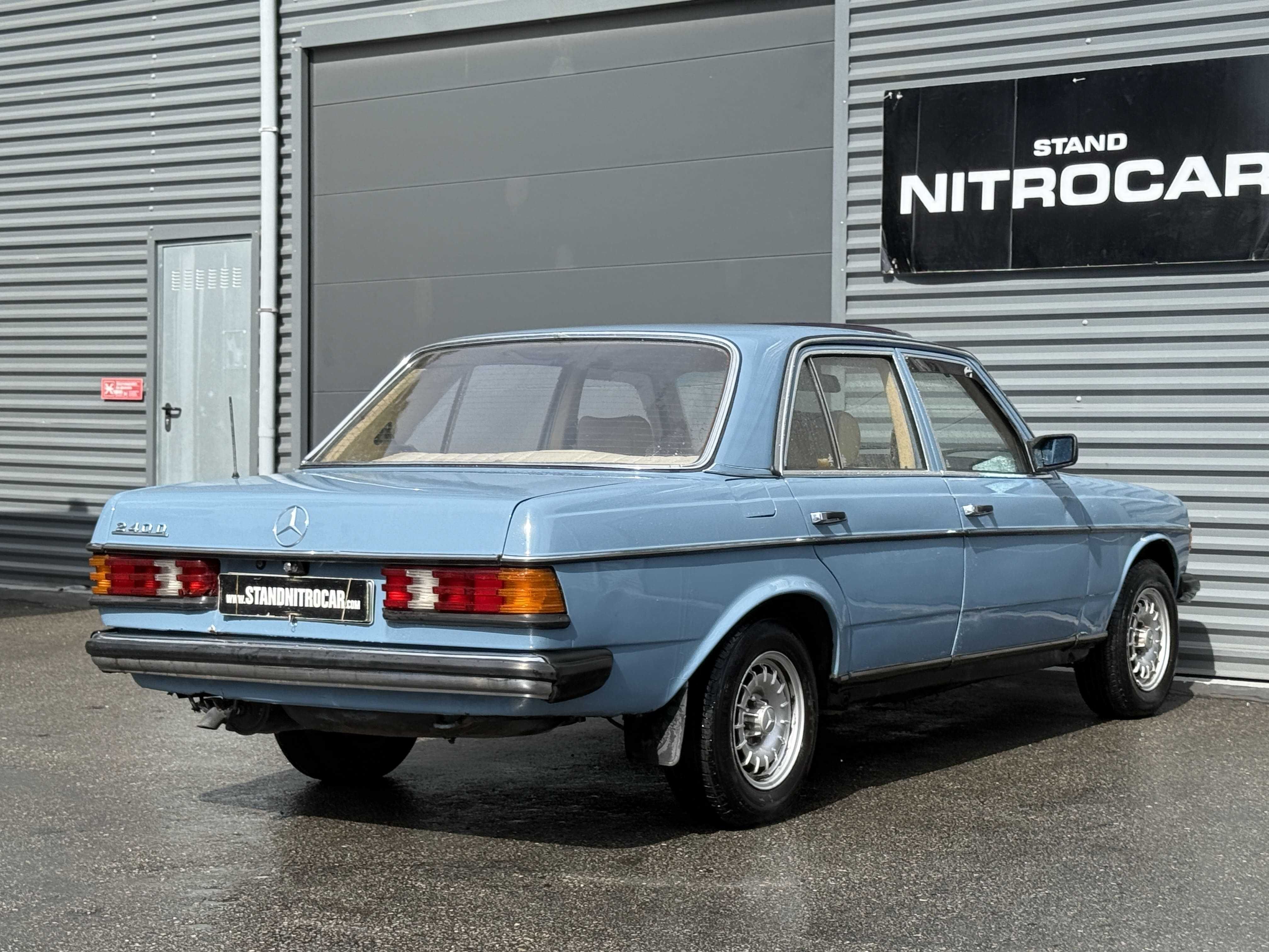 MERCEDES-BENZ W123 240 D NACIONAL