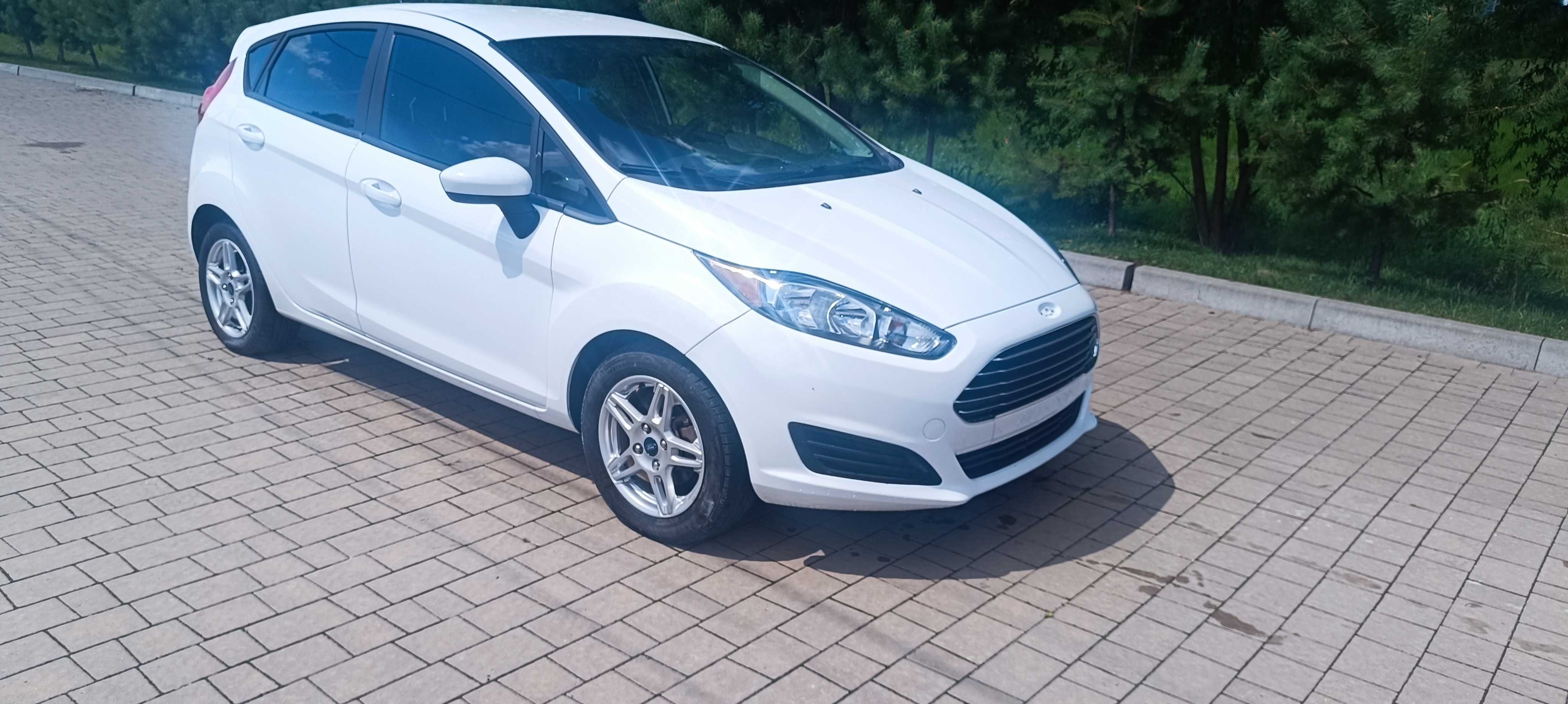 Ford Fiesta 2019 автомат