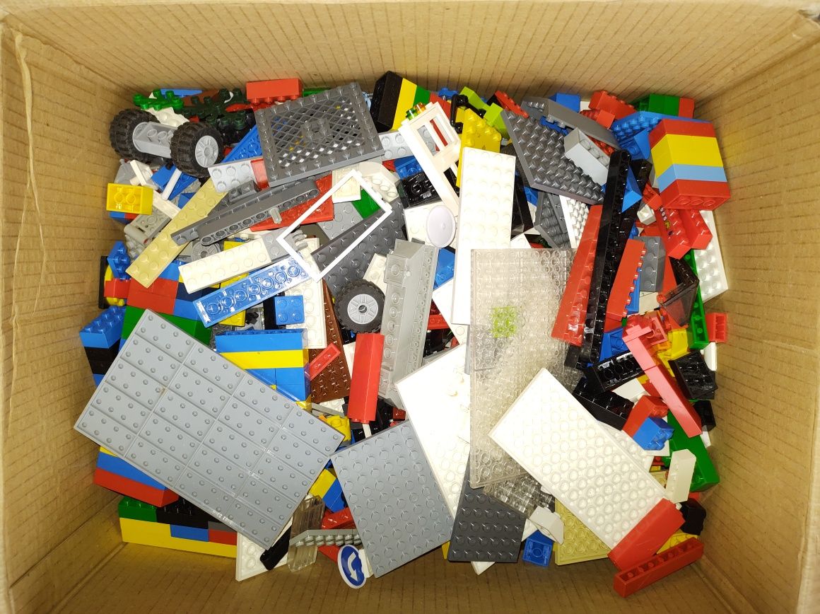 Klocki LEGO 7kg + plansze