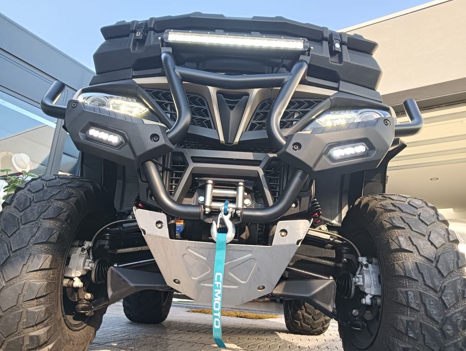 Moto 4 - CF Moto 1000 Overland