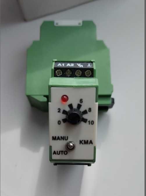 Аналоговий передавач значень KMA-E08  24V AC/DC (0 ... 10 В)