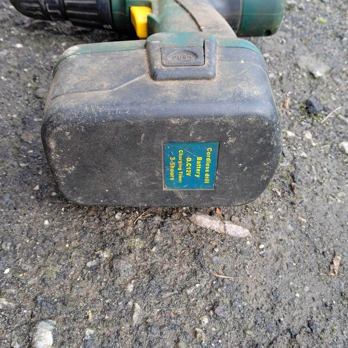 Шуруповерт акумуляторний перфоратор Зеніт Паяльна лампа газова Topex