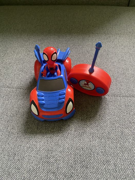 Samochód zdalnie sterowany JADA TOYS. SpiderMan