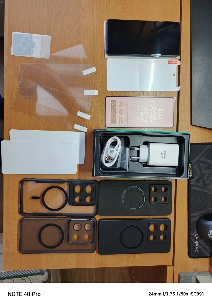 Infinix NOTE 30 PRO black 8+8/256 (+ чехли і плівки захисні)
