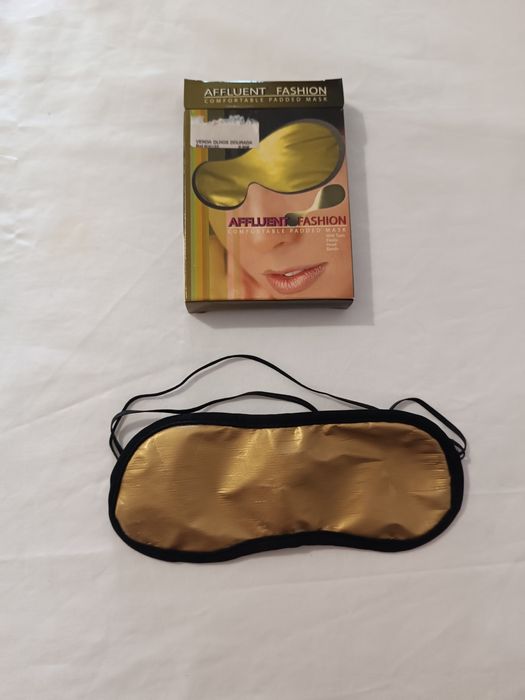 Venda Dourada e preta. Nova em caixa