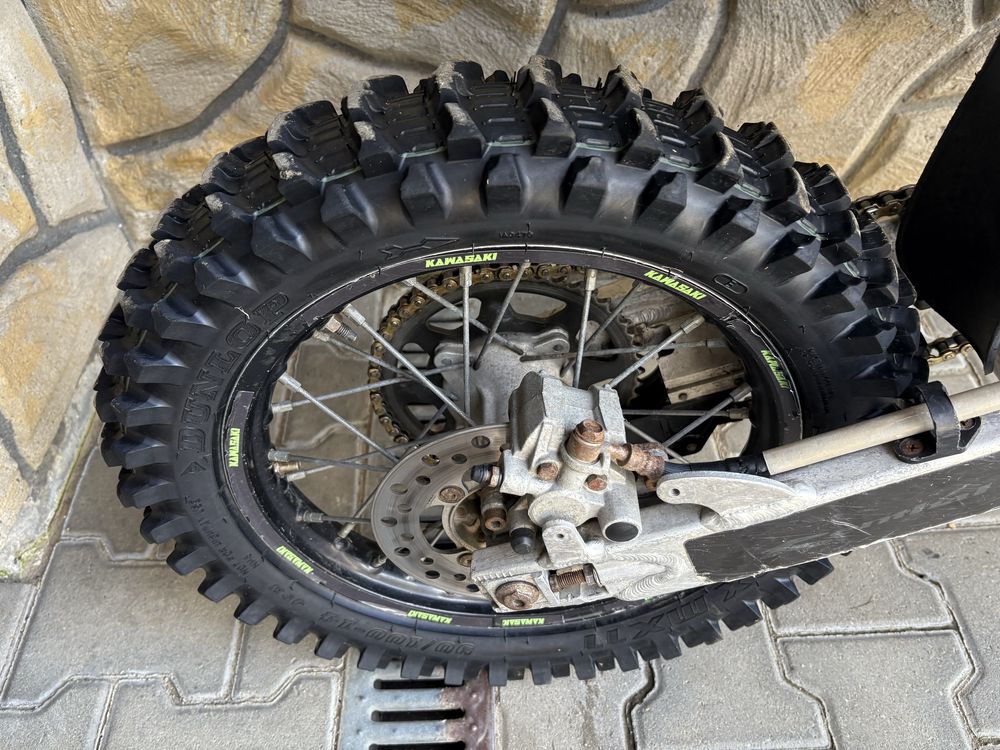 Kawasaki kx 85 cross yz kx rm