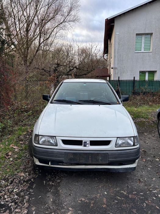 Seat Ibiza Zadbany, w jednych rękach od 1998, po stłuczce