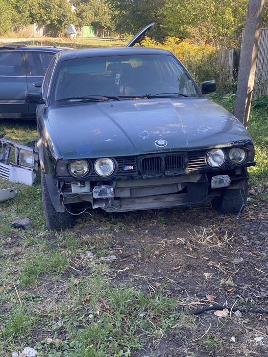 Продам бмв е34 м50б20