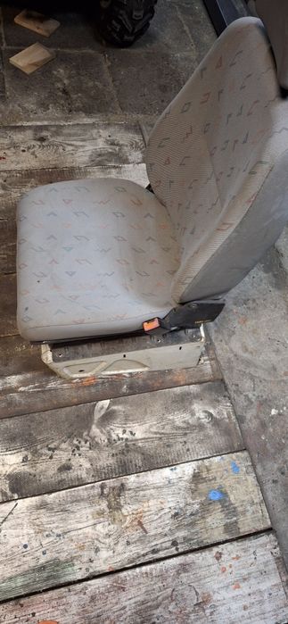 Fotel pasażera vw lt pojedyńczy z podstawą