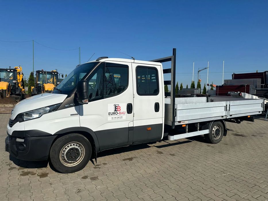 Iveco Daily 3.0 35S-18D Doka Skrzynia  Brygadówka DOKA samochód skrzyniowy budowlany hak 3,5t