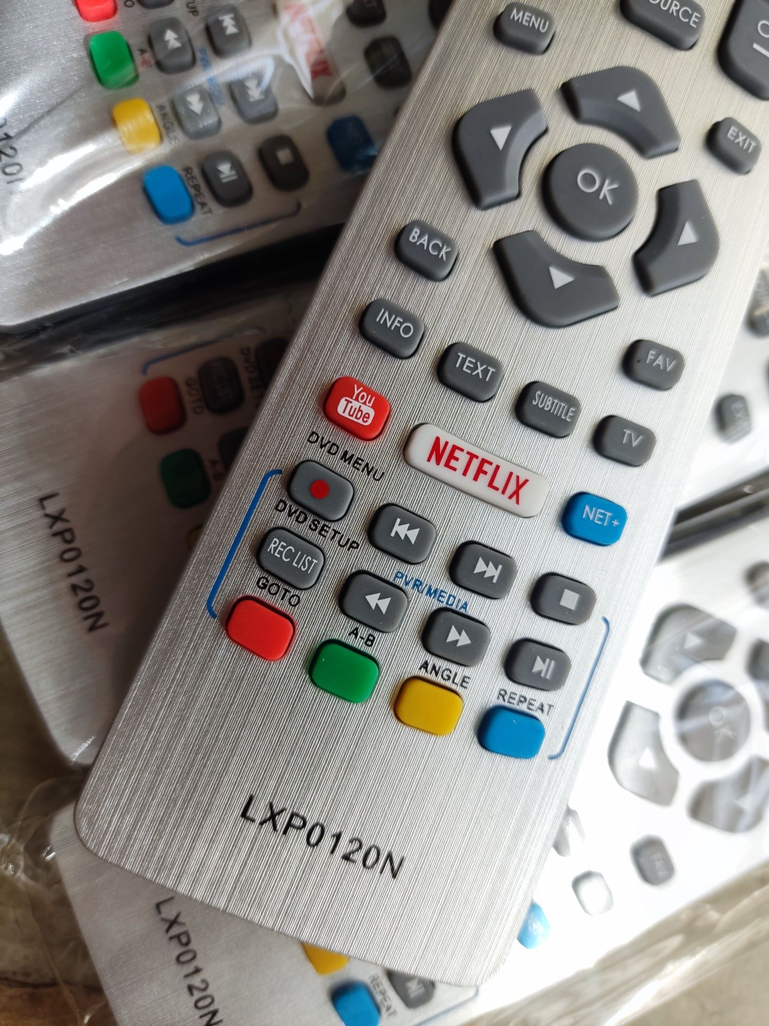 NOWY ORYGINALNY zamiennik Pilot telewizorów Sharp Aquos Technika Blau