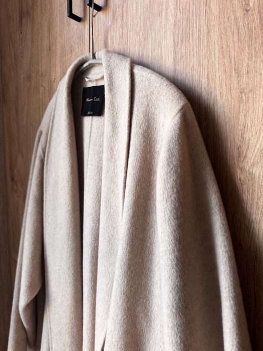 Пальто шерстяне massimo dutti