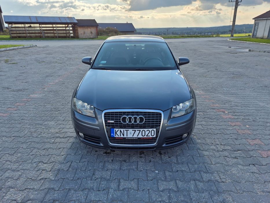 Audi A3 szary S-line 8P