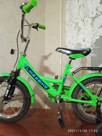Продам велосипед салатовый цвет
