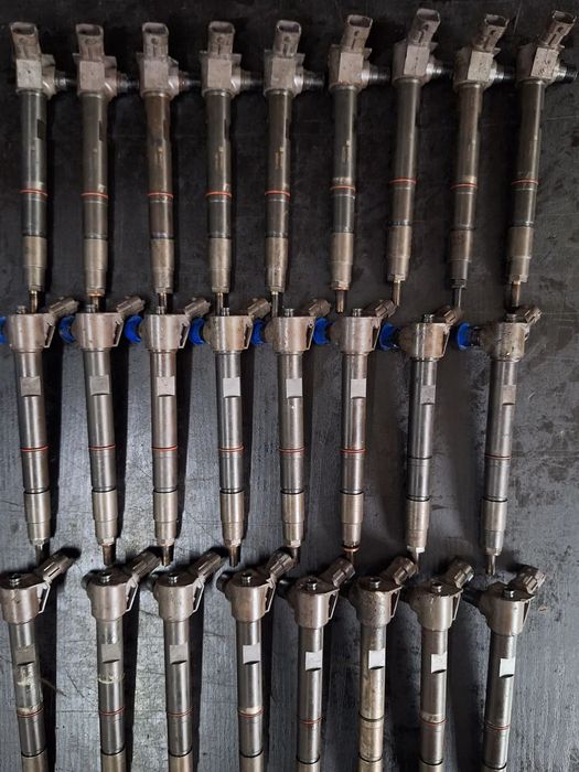 НURT Wtrysk Wtryskiwacz 55490361 Opel Astra K V
