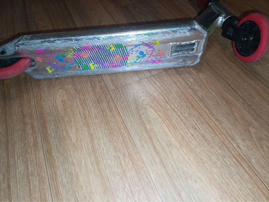 Explore дитячий трюковий самокат