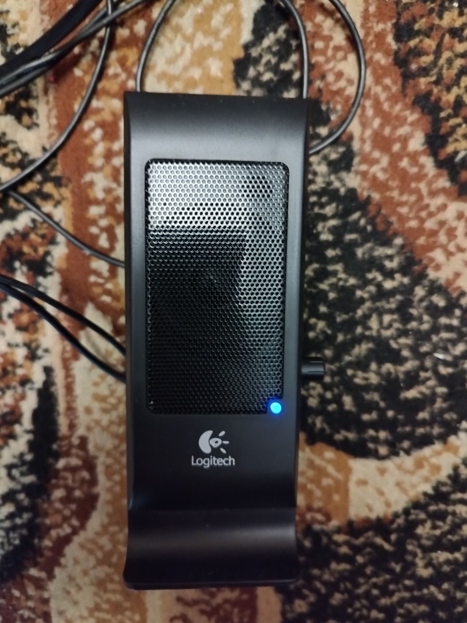 Fajne głośniczki Logitech do PC na Jacka