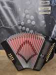 Vendo concertina famosa marca hohner