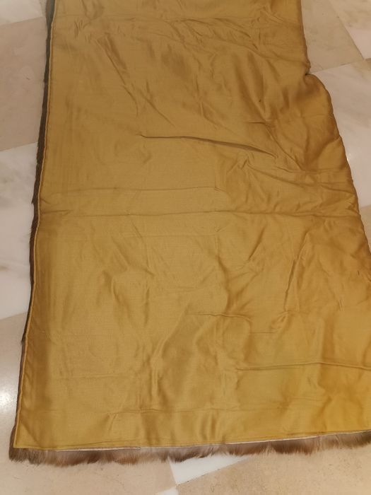 Colcha/tapete em pêlo natural