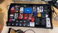 Pedalboard WMCASE hybrydowy z półkami