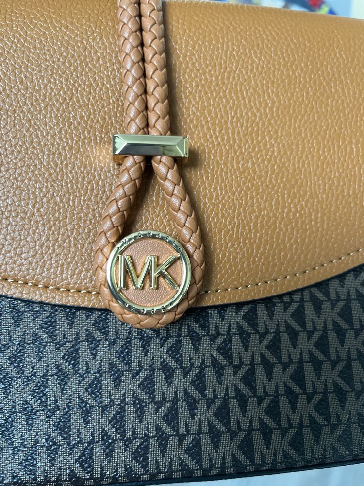 Сумочка Michael Kors