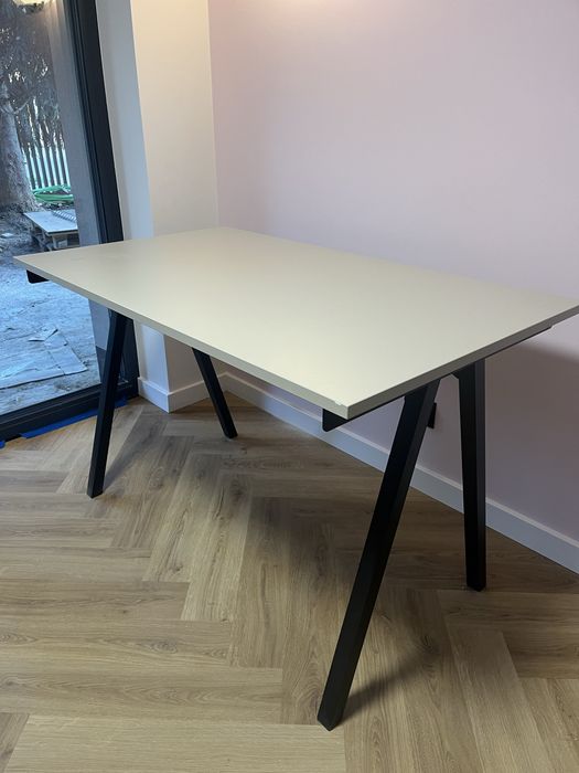 Biurko IKEA TROTTEN 120x70