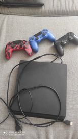 Konsola PS4 + 3 Pady i 6 gier