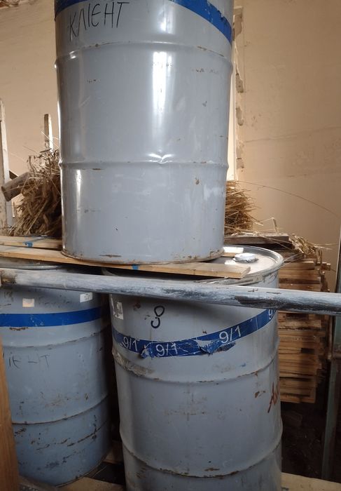 Бочки металеві 200 л під хомут