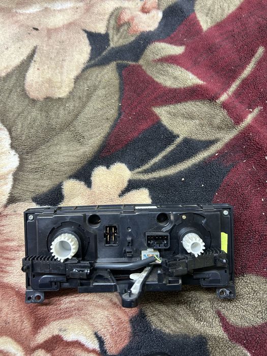 Продам! Блок управлением печкой на Ланос