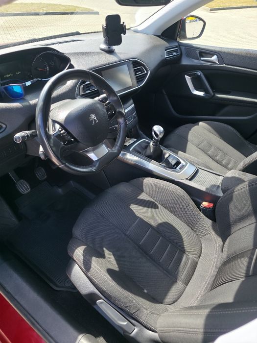 Peugeot 308 2.0 BlueHDi 150 KM  GPS LED