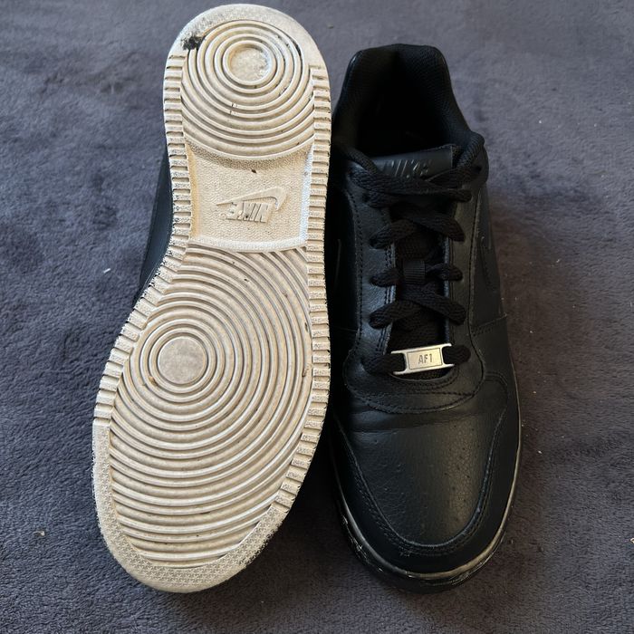 Жіночі кросівки Nike air force 1. P. 40.