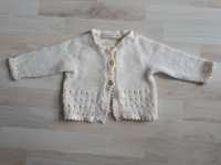 Sweterek handmade beżowy kremowy