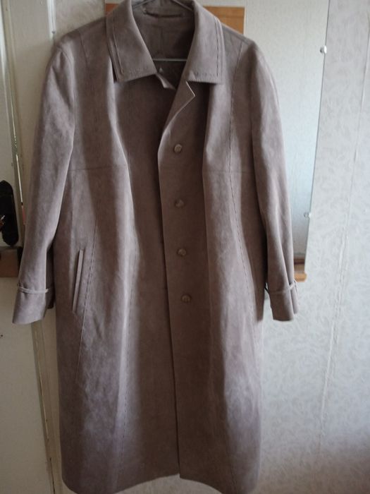 Пальто  жіноче зі штучної замші  демісезонне